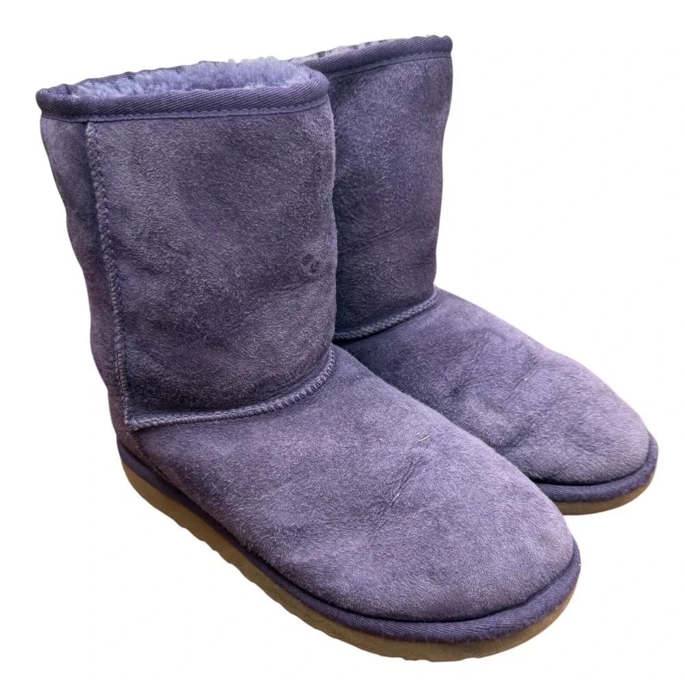 UGG Australia Purple Suede Sheepskin Lined Boots Kids Size 5‎ Youth Comfort